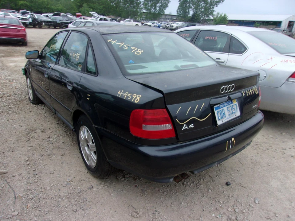 Б/у держатель дифференциала в сборе подходит: 1999 Audi Audi a4 задняя ось ID DAK класса - Изображение 3 из 4