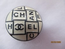 CHANEL 1 OFF WHITE BLACK  22MM  METAL SO PRETTY LOT 1