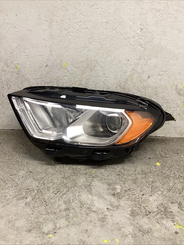 2018-2022 FORD ECOSPORT LEFT LH DRIVER SIDE HEADLIGHT OEM GN1513W030SG