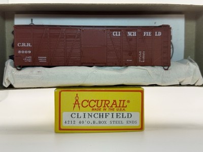 HO Accurail Clinchfield 40  Boxcar Kit 4212   Unbuilt CRR 8009 Made in USA