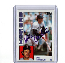 1984 TOPPS VINTAGE CARD SIGNED IP AUTO BY DAVE STAPLETON BOSTON RED SOX GREAT