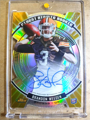 2012 Brandon Weeden Topps Finest Atomic Rookie Autograph Gold Refractor RC /25 
