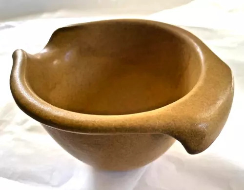 MCM David Gil  MEDIUM MUSTARD-TAN POURING BOWL - Excellent Condition