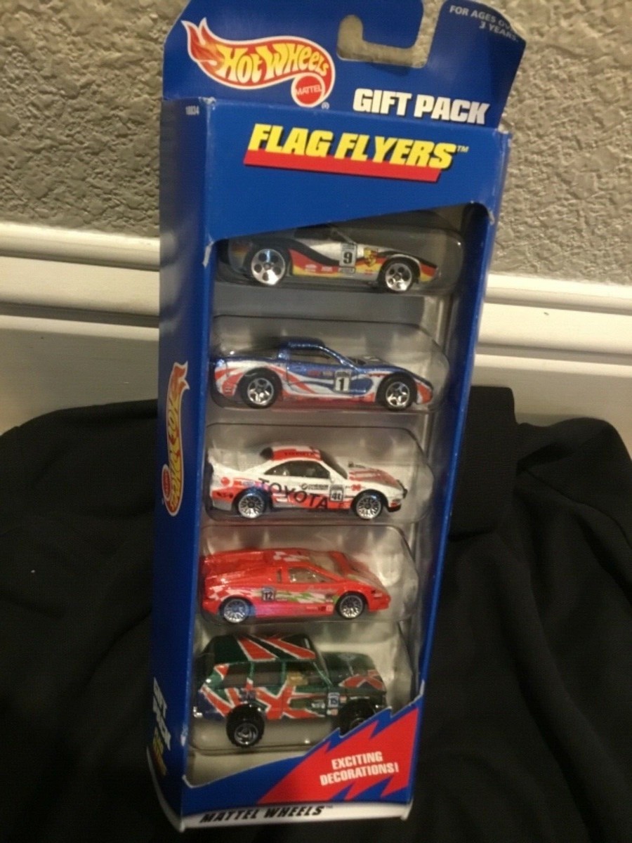 ミニカー 2002 hotwheels gift pack 2002 Hot Wheels | 5 Car Gift Pack | Track Set | MATTEL | Die