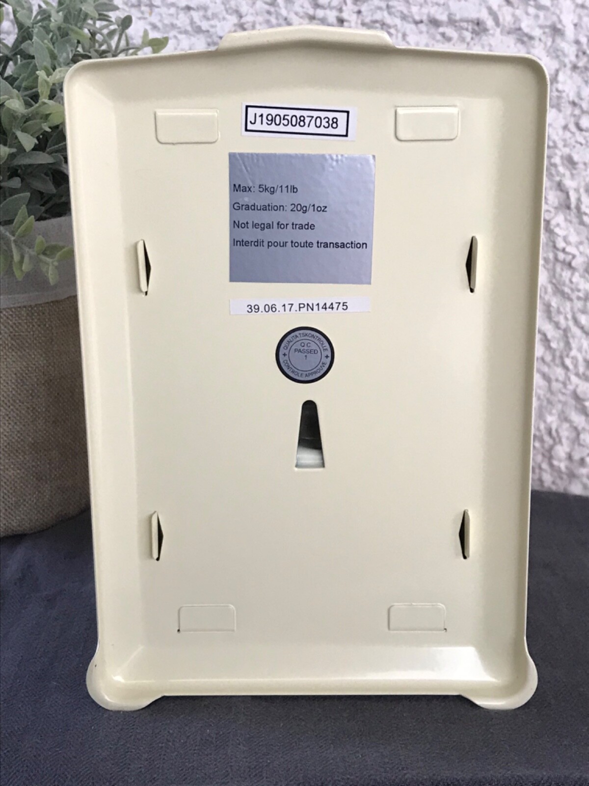 Terraillon Mechanical Kitchen Scale 5kg Capacity Removable Bowl Manual