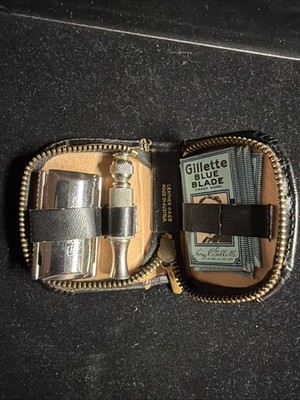 Vintage  GILLETTE L Safety Razor in Original Brass Case