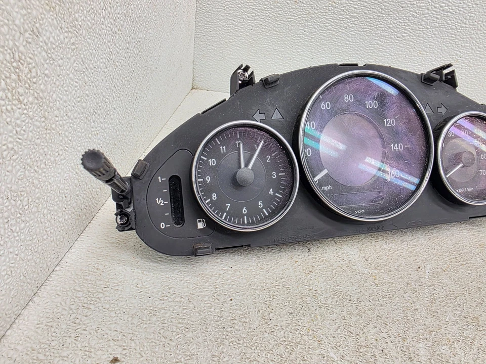Mercedes Benz CLS500 2006-2011 velocímetro instrumento calibre Claster A2195404611 Foto 2 de 4