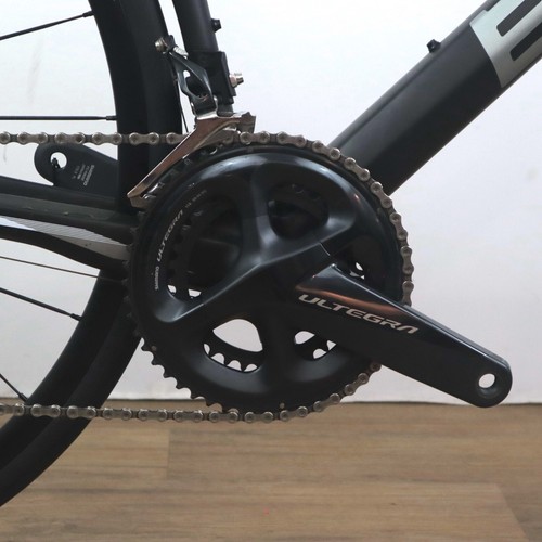 2017 BMC Roadmachine 02 Carbon Disc Brake Road Bike - 58cm - Picture 12 of 23