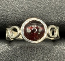 New Condition Sterling Silver Genuine Garnet Ring Size 7 925