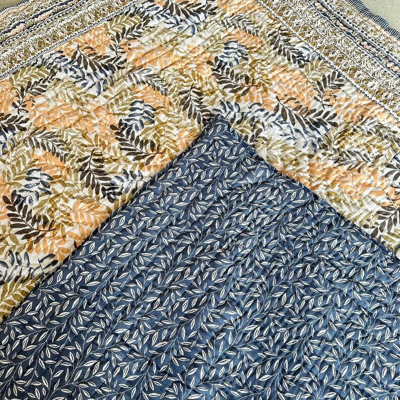 Handmade Reversible Cotton Mulmul Quilt Cozy Warm Queen Size (90x108