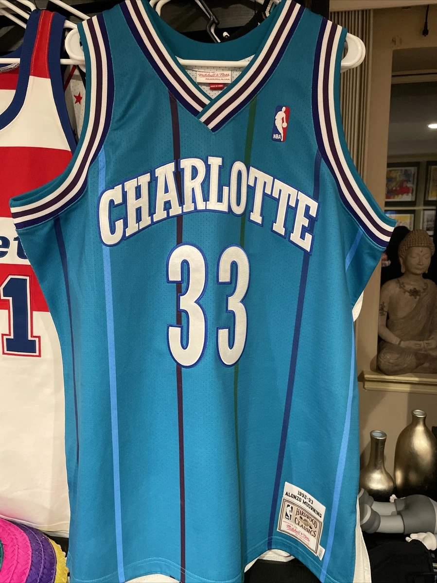 Mitchell & Ness Charlotte Hornets Road 1992-93 Alonzo Mourning Swingman Jersey Teal