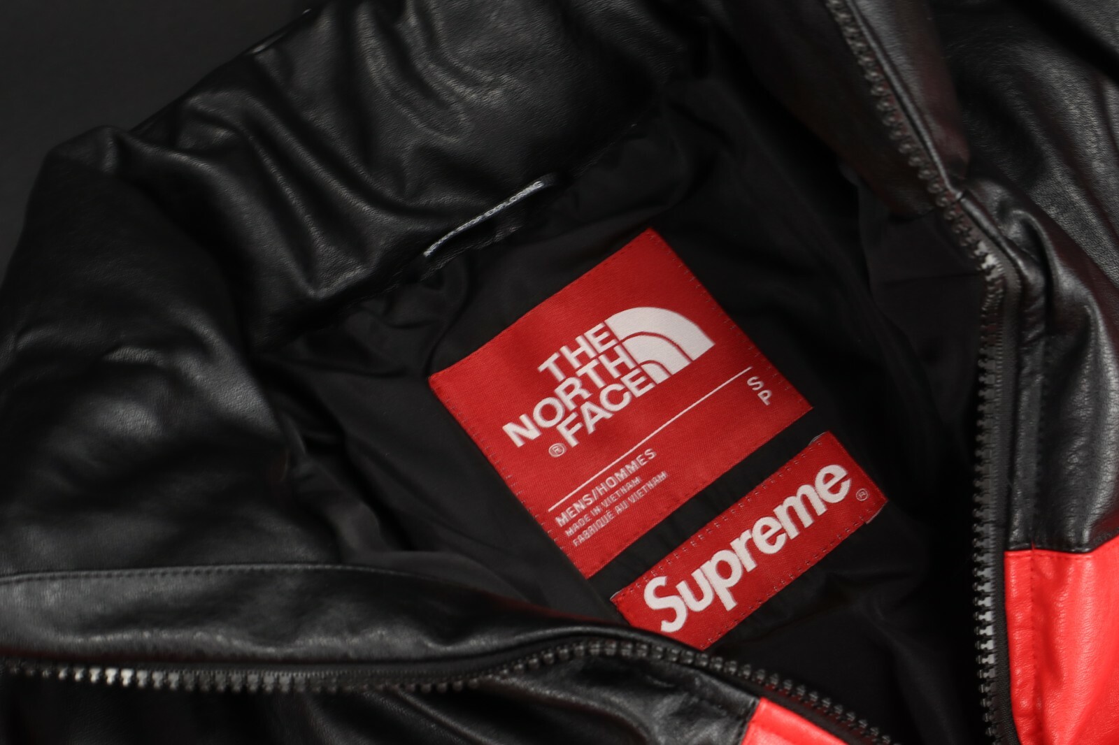 Supreme north 2024 face leather nuptse Supreme north 2024 face leather nuptse