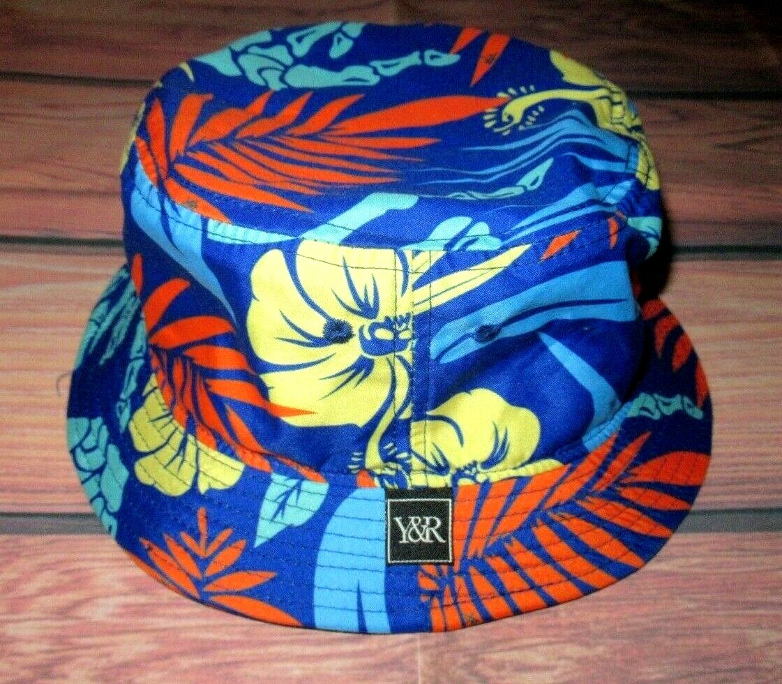 MENS YOUNG AND RECKLESS TROPICAL BLUE BUCKET HAT ONE SIZE