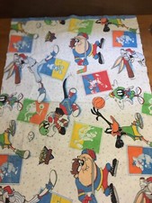 1992 Vintage Looney Tunes Sports Throw Blanket with Blue Edging.  bs