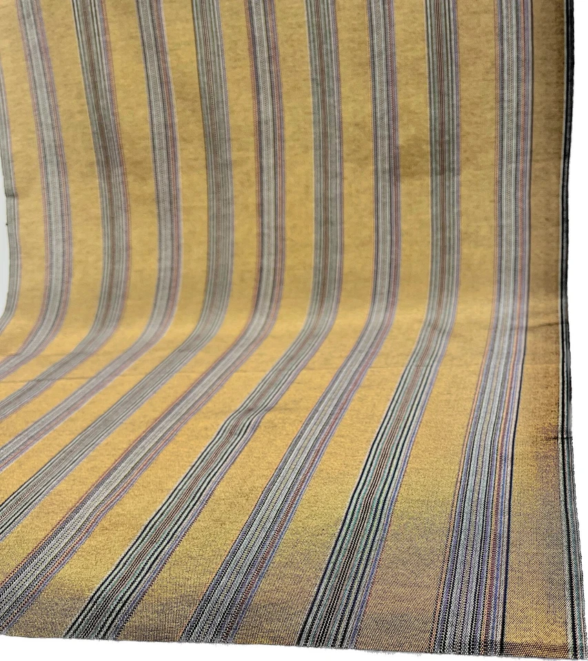 Rayas de alfiler dorado amarillo negro, seda Dupioni, por 2 metros. Foto 4 de 4