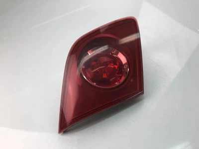 MAZDA 3 BK Feu Arrière du Hayon Gauche P2913L 2004 17948343 - Photo 1/4