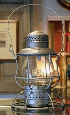 Philadelphia & Reading Railroad Armspear Lantern and Clear Cast Globe LOCO