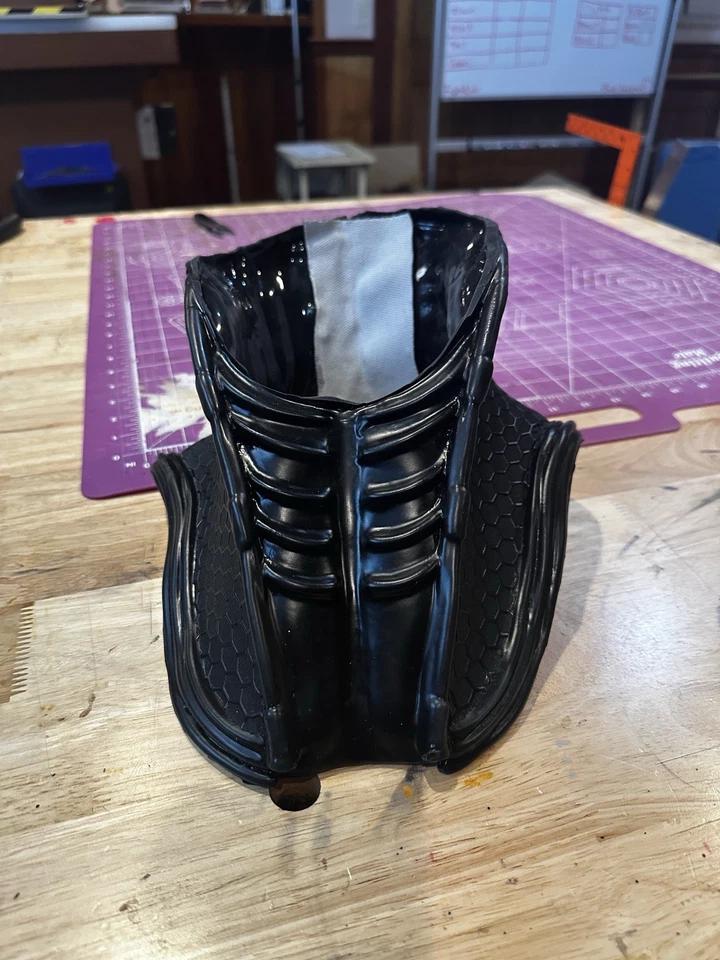 Cosplay Armor 捆绑出售物品:颈部、肩部、大腿和前臂盔甲 — 第 2/4 张图片