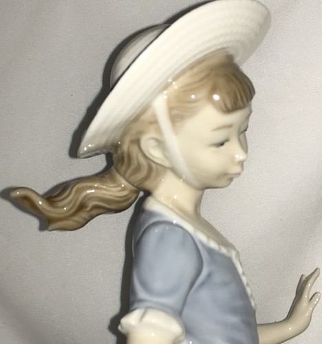 Lladro Mirth In The Country Figurine 04920 Girl With Puppy Dog Retired 1974 NoBX - Picture 11 of 23