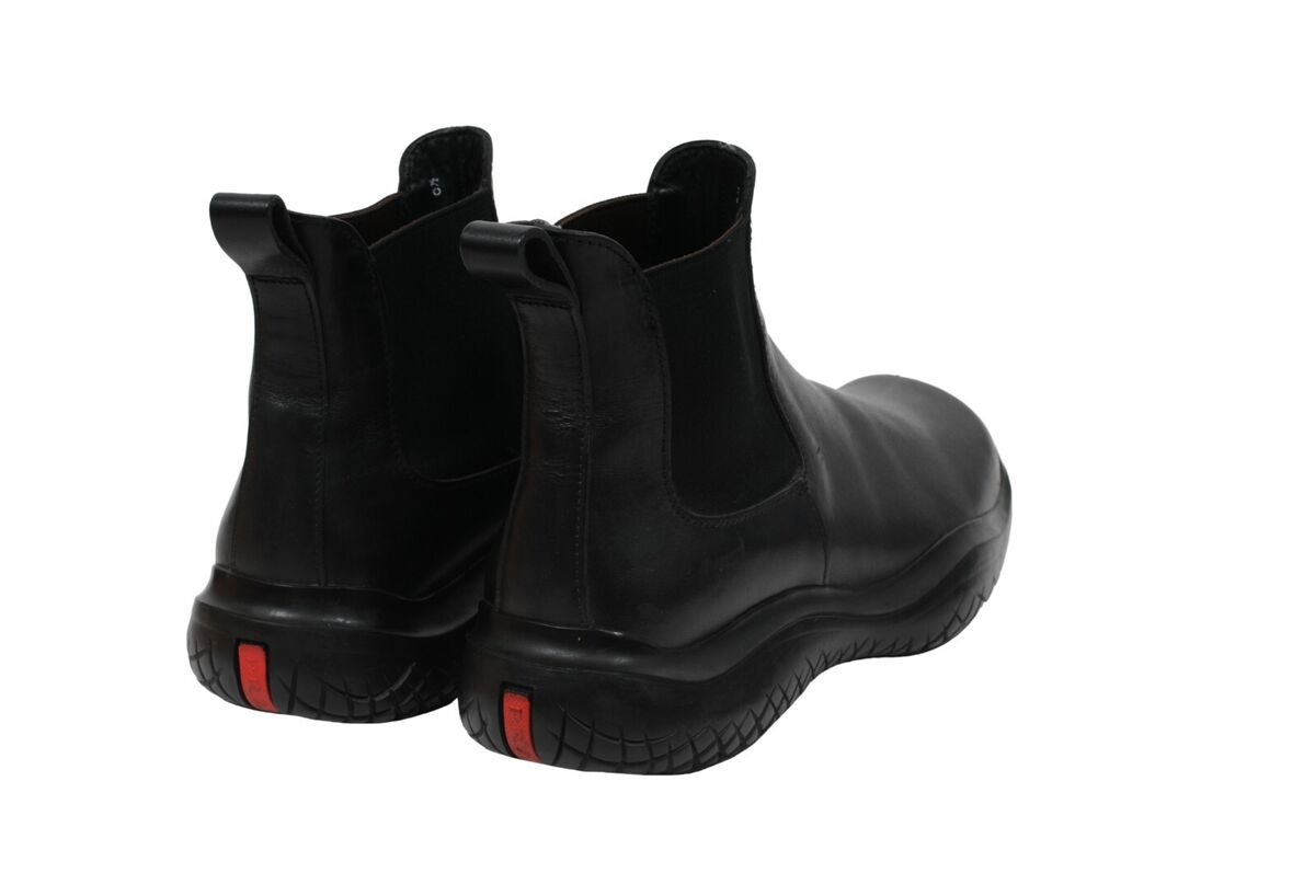 Prada Vintage Chelsea Boot US7.5 UK6.5 Black Leather Square Prada Vintage Chelsea Boot US7.5 UK6.5 Black Leather Square