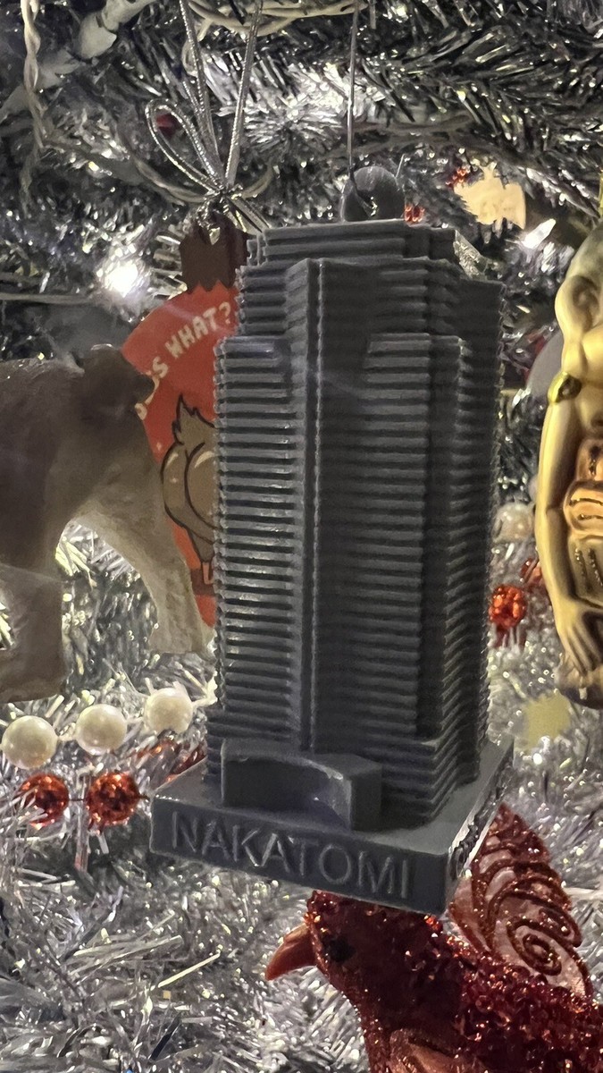 Nakatomi Plaza Ornament 1988 Die Hard FREE matching Keychain | eBay