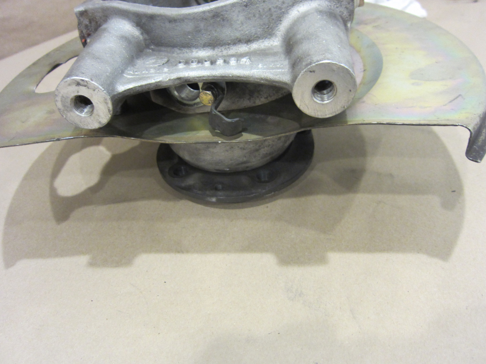 Lamborghini Diablo - RH Front Hub Housing With Hub And Bearing-Part# 0051000984