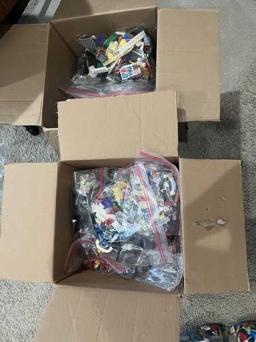 LEGO Bulk Lot 5 lbs. BUY 10 lbs GET 1 FREE Pound with FREE UPS SHIPPING - Picture 3 of 4