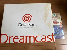 SEGA DreamCast Console (HKT-3000) & Controller with 2 games and BOX and Manual