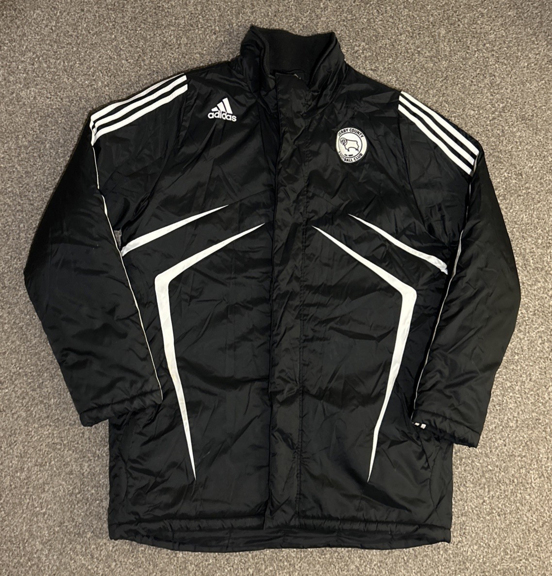 Derby County Padded Adidas Training Coat, 42/44 (Large), Excellent