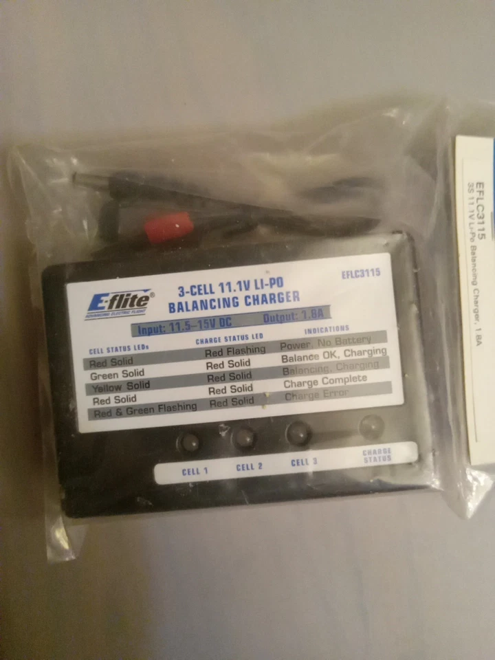 Eflite EFLC3115 3S 11.1V Li-Po Balancing , 1.8A - Image 3 of 4