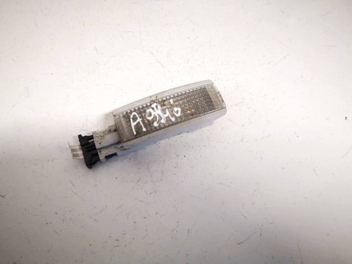 3b0947113 Innenraumleuchte Leseleuchte  Volkswagen Touran DE2174517-37