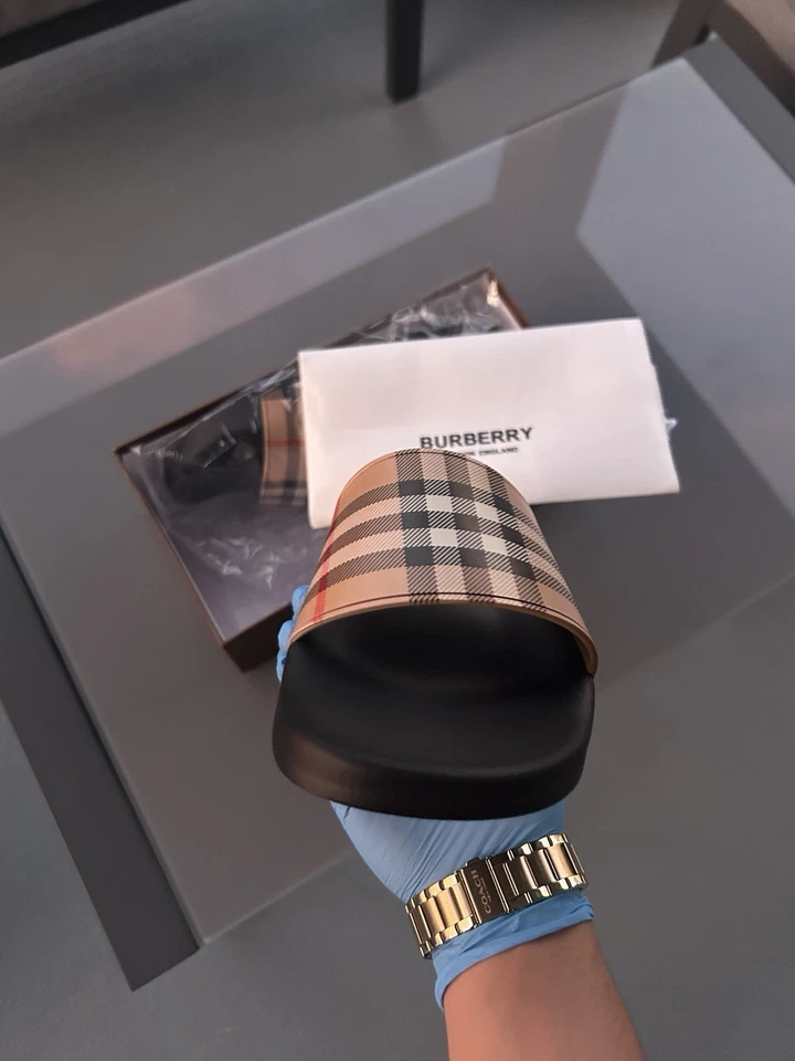 Burberry Women's Furley Vintage Check Slides Size 7 - Beige/Brown 8024232 - Image 3 of 4