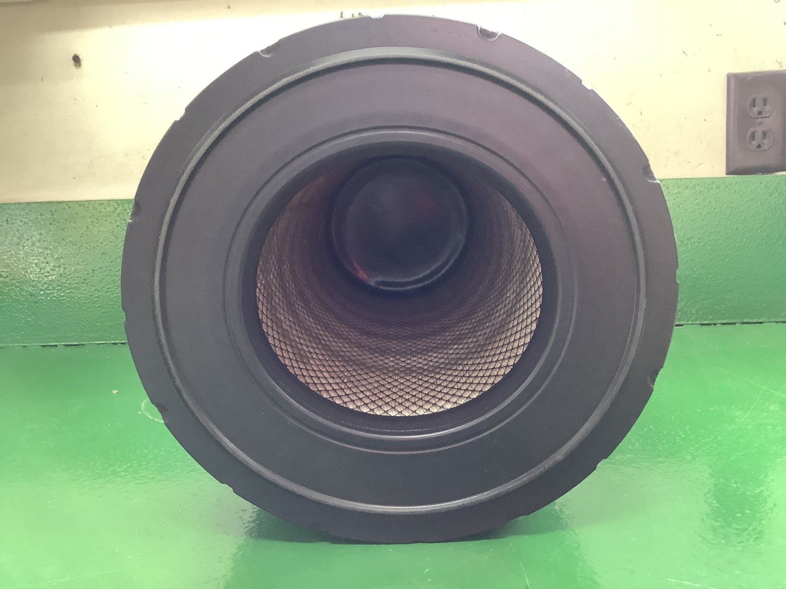 Carquest 87803 Air Filter Replaces Donaldson P616647 P777279 P777409 New