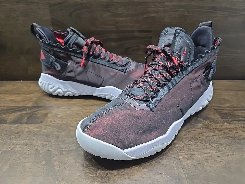 Nike Jordan Proto React University Rojo Negro Para hombres Talla 11.5 Zapatos BV1654-600 Foto 3 de 4