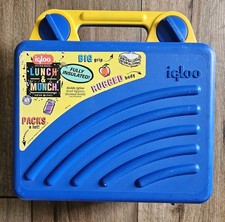 Vintage 1998 IGLOO Plastic Lunch Box Blue/Yel...