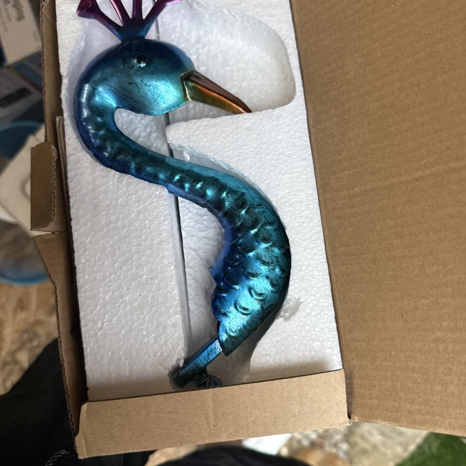 Solar Peacock birdbath garden Stake New In Box - Image 3 of 4