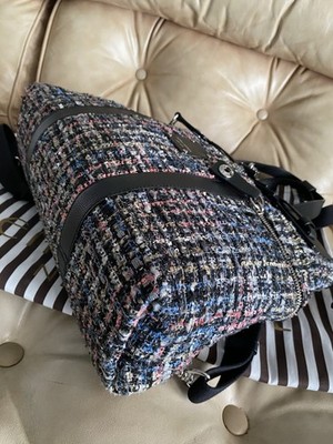 Henri Bendel Large Jetsetter & Phone Wallet Sparkle Tweed Backpack Bag Henri Bendel Large Jetsetter & Phone Wallet Sparkle Tweed  main image 4