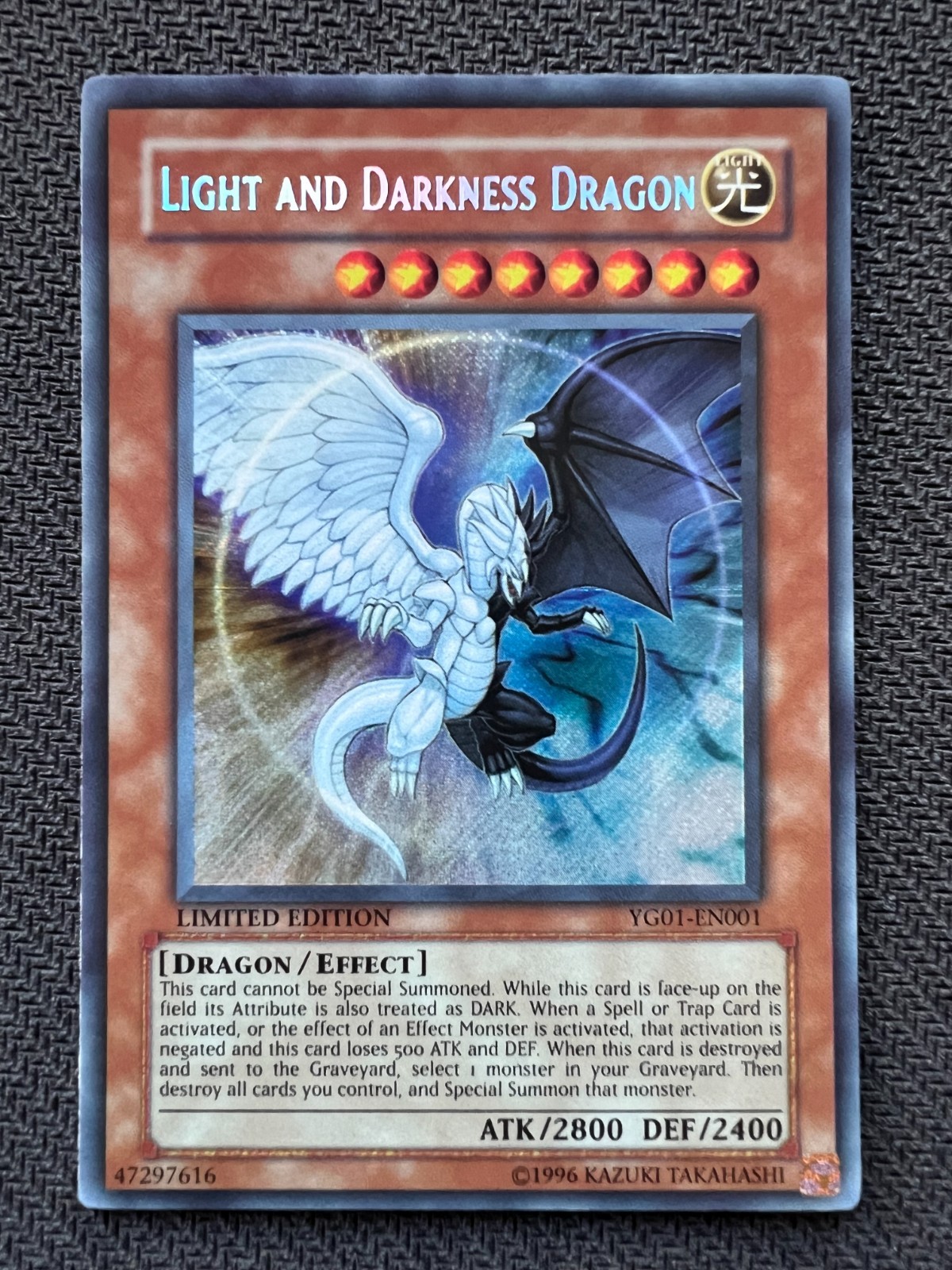 Yugioh Light and Darkness Dragon Limited Edition Secret Rare YG01-EN001 NM