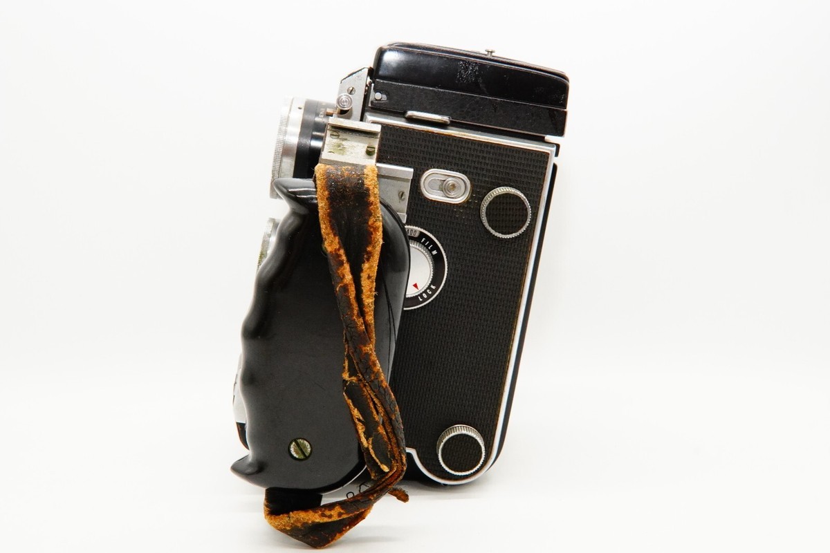 Exc+3 Mamiya C3 Pro TLR Film Camera 105mm f3.5 w/ hand grip Exc+3 Mamiya C3 Pro TLR Film Camera 105mm f3.5 w/ hand grip