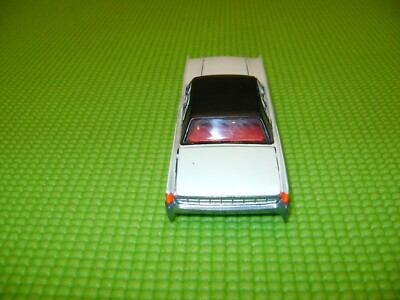 Miniature Tekno 829 - Lincoln Continental Blanche Toit Noir - Fabriquée Au Danemark