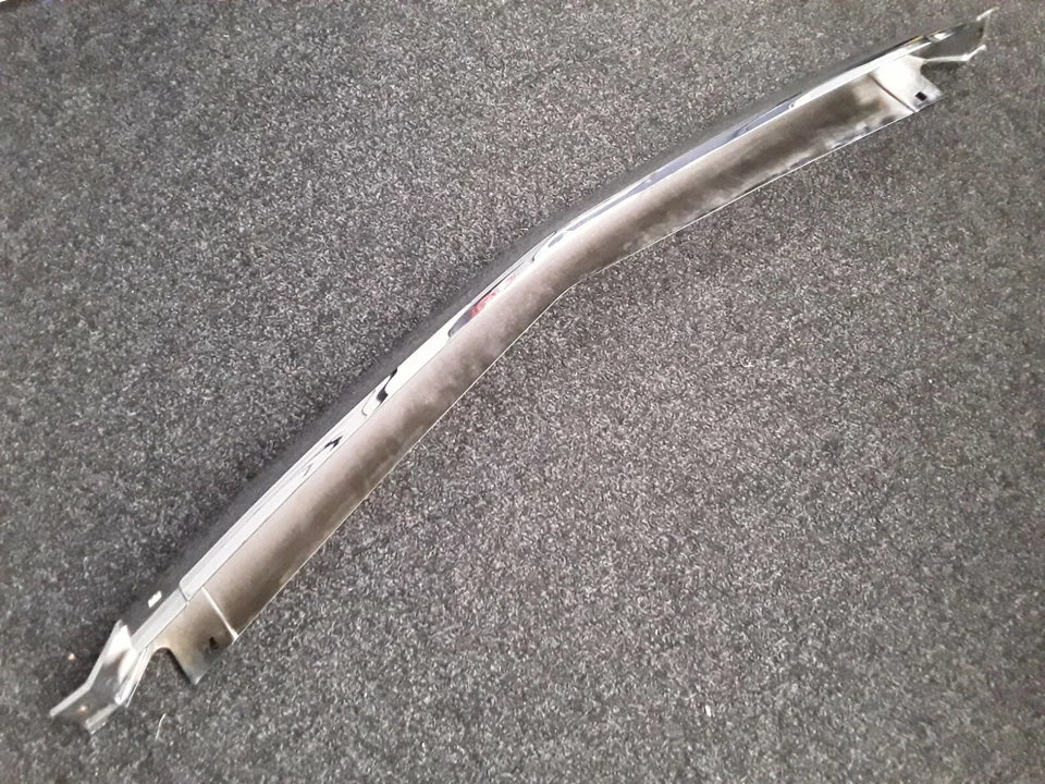 Parachoques delantero BMW nueva clase centro 1500 1600 1800 2000 Ti Tii (4 puertas) Foto 3 de 3