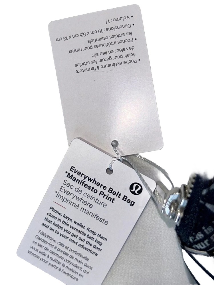 NWT Lululemon Everywhere Belt Bag 1L Black Silver Manifesto Print