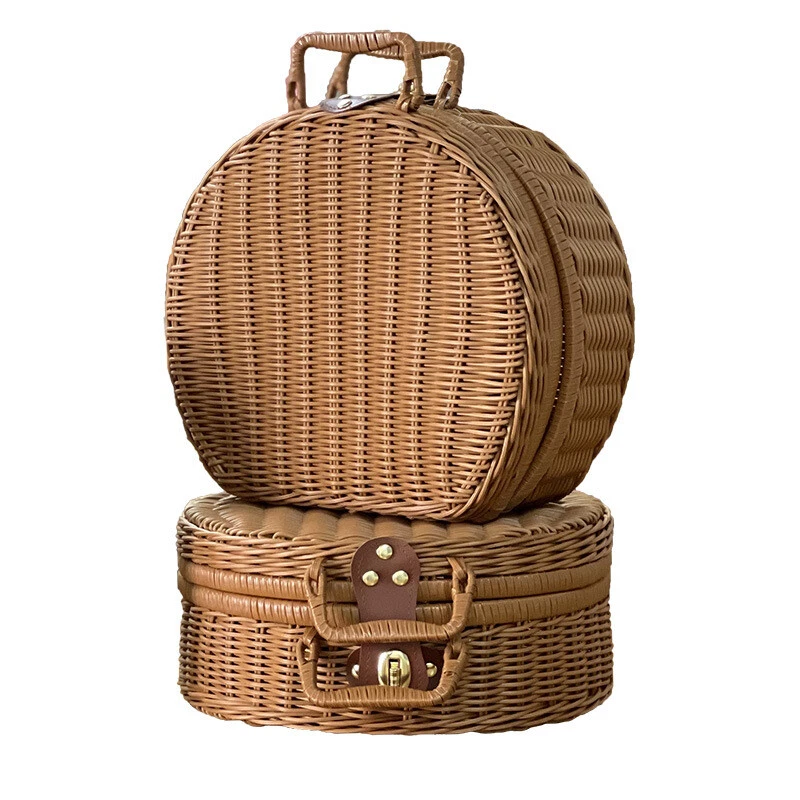 Circular Rattan Storage Box Handbag Gift Packaging Retro Woven Rattan Suitcase - Image 4 of 4