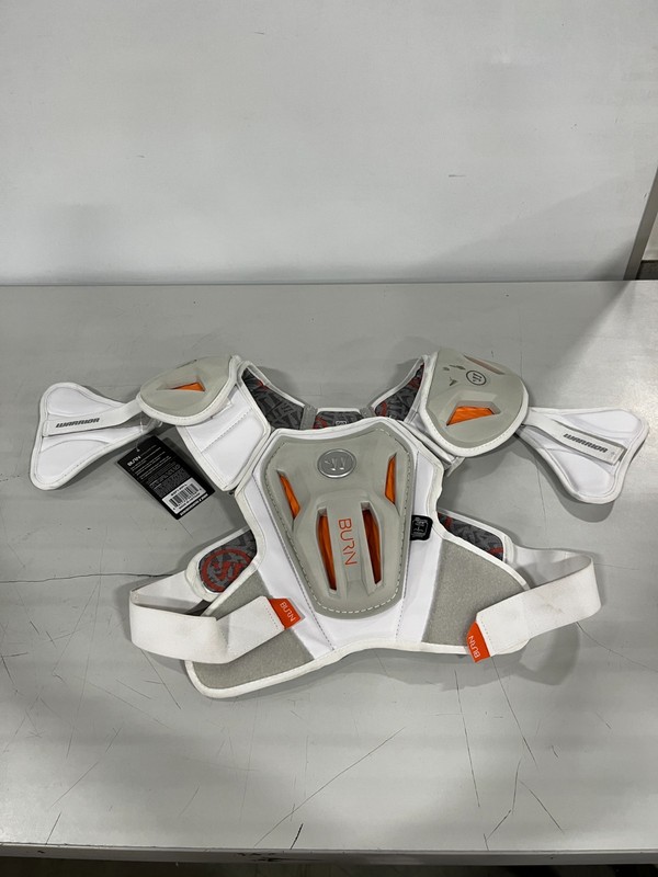 Warrior Burn Lacrosse Shoulder Pads-White Size Large-NEW