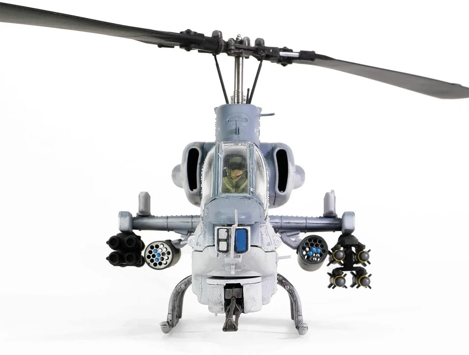 FORCES OF VALOR, BELL AH-1W Whiskey Cobra - elicottero d'attacco del Corpo de... - Immagine 2 di 4