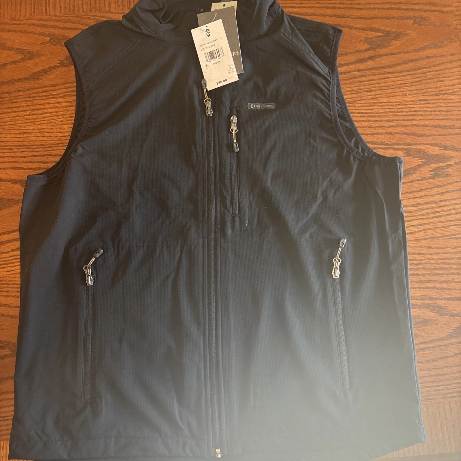 Men’s Vest Size M Black Free Country Full Zip 3 Front Pockets Light weightNWT
Opens in a new window
