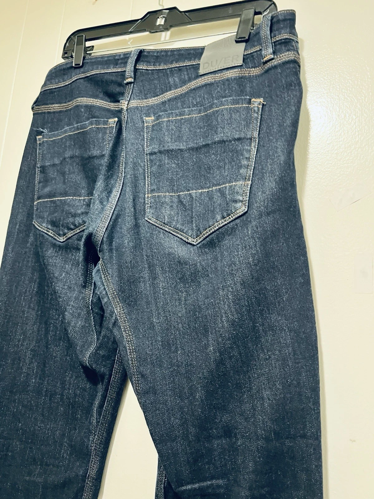 DU/ER Men's Blue New Stretch Quick Dry Denim Pants Size 33x30 Straight Leg EUC