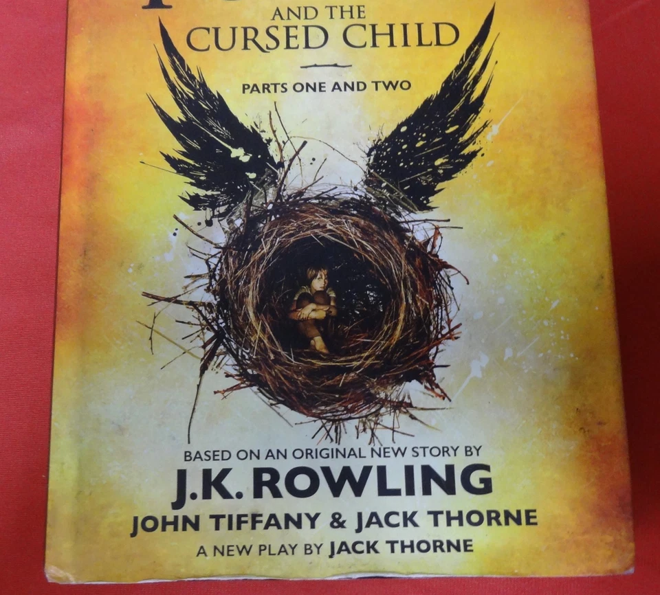 Harry Potter and the Cursed Child - Parts One & Two : The Official Script... - Image 3 of 4