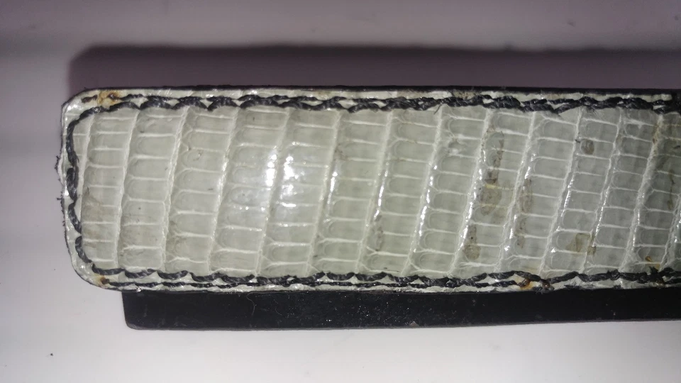 NEW Authentic Magnetic MONEY CLIP LIZARD SKIN Magnet Slim CASH Bill NWOT HIPSTER - Image 3 of 4