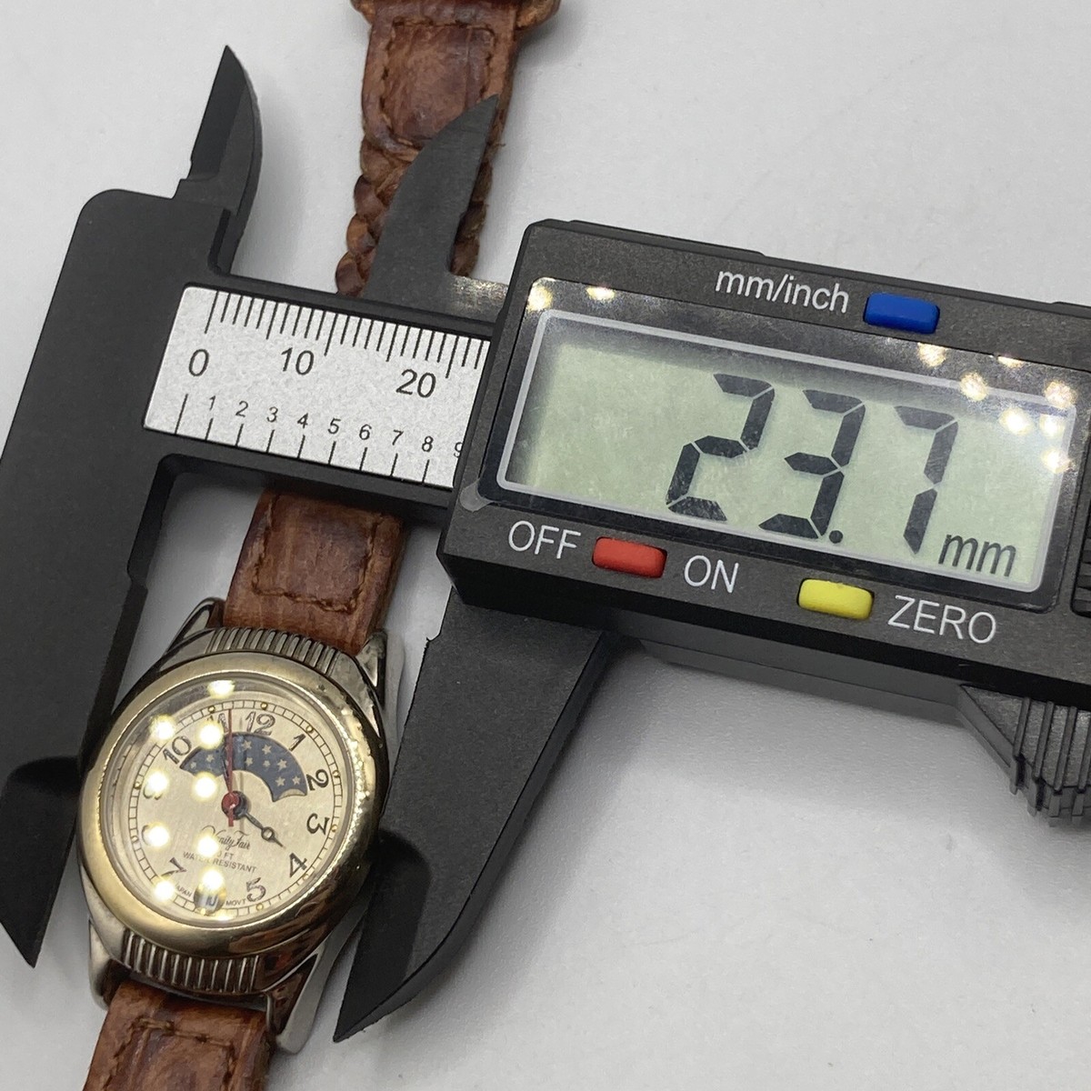 Vanity Fair Brown Leather Strap Watch with pretty Dial 8848 Vintage VANITY FAIR Ladies 24mm Watch Moon Phase Brown  main image 3